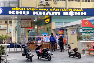 Bệnh viện Phụ sản Hải Phòng vẫn tạm thời bị phong tỏa để bảo đảm an toàn phòng, chống Covid-19.