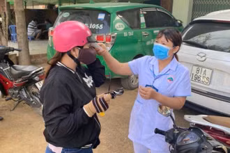 Hoạt động của “Tổ Covid cộng đồng” giúp người dân nâng cao ý thức phòng, chống dịch Covid-19.