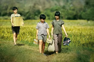 "Hoa vàng trên cỏ xanh" - bộ phim lập kỷ lục về sức hút cả ở trong và ngoài rạp chiếu, tạo nên cơn sốt du lịch Phú Yên.