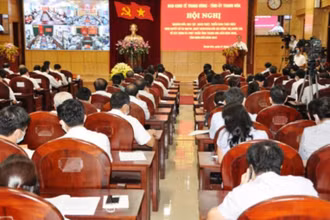 Toàn cảnh hội nghị.