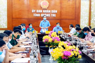Chủ tịch UBND tỉnh Quảng Trị Võ Văn Hưng chủ trì cuộc họp.