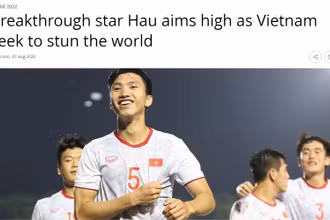 Tựa đề bài viết về Văn Hậu được đăng tải trên trang chủ FIFA. (Ảnh chụp màn hình).