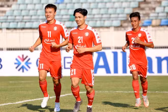 Người hâm mộ bóng đá đang ngóng chờ từng ngày các giải đấu chuyên nghiệp trở lại. (Ảnh: GOAL)