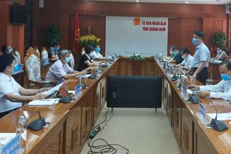 Thứ trưởng Nguyễn Trường Sơn làm việc tại UBND tỉnh Quảng Nam.