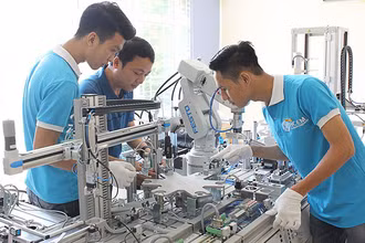 Đào tạo tại Trường Cao đẳng Cơ điện Hà Nội (Ảnh: HCEM).