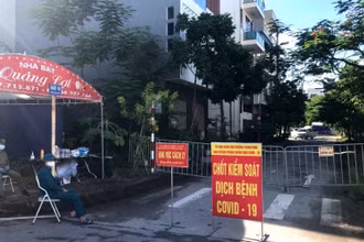 Một khu vực dân cư ở TP Hải Dương phải cách ly y tế.