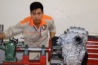 Thí sinh dự thi Kỳ thi Kỹ năng nghề quốc gia lần thứ 10 năm 2018 (Ảnh: Tổng cục Giáo dục nghề nghiệp).
