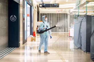 BN 979 tại Hà Nội từng test nhanh âm tính, dự nhiều cuộc liên hoan