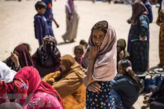 Người dân Syria bị mất nhà cửa do chiến tranh tại Hasakah, đông bắc Syria. (Ảnh: AFP/TTXVN)