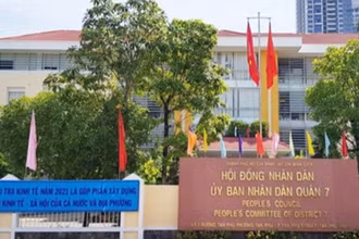 TP Hồ Chí Minh ghi nhận 51 F1 của nhân viên UBND quận 7 nghi nhiễm Covid-19