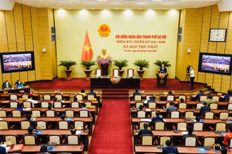 Quang cảnh phiên khai mạc Kỳ họp thứ nhất, Hội đồng nhân dân thành phố Hà Nội khóa 16. 