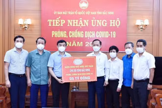 NHNN ủng hộ Bắc Ninh phòng, chống dịch Covid-19.