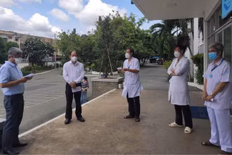 Bệnh viện Bệnh Nhiệt đới TP Hồ Chí Minh triển khai các biện pháp ứng phó khi dịch tấn công vào bệnh viện.