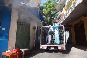 Phun khử khuẩn điểm nóng tại kiệt 407