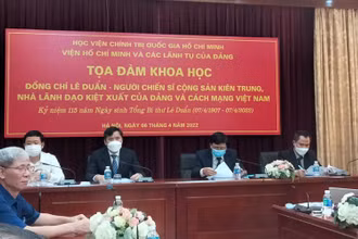 Quang cảnh tọa đàm.