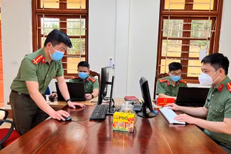 Hoạt động của cán bộ, chiến sĩ Phòng An ninh mạng và phòng, chống tội phạm sử dụng công nghệ cao (Công an Bắc Kạn).