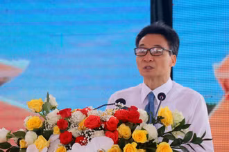 Phó Thủ tướng Vũ Đức Đam phát biểu tại buổi lễ.