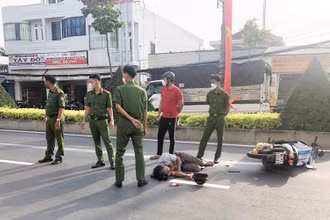 Một vụ tai nạn giao thông xảy ra tại thành phố Sóc Trăng do chủ phương tiện xử dụng rượu, bia trước khi lái xe.