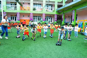 Học sinh mầm non Hà Nội sắp được hưởng niềm vui đến trường sau thời gian dài nghỉ dịch.