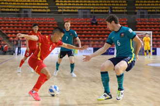 Các cầu thủ futsal Australia có thể hình tốt hơn các cầu thủ Việt Nam. (Ảnh: VFF)