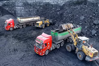 Khai thác than tại Khu tự trị Nội Mông, miền bắc Trung Quốc. (Ảnh: Nhân Dân Nhật báo)
