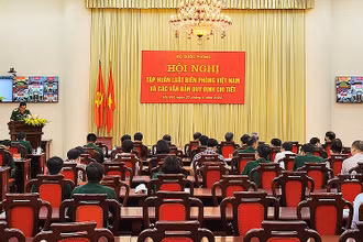 Toàn cảnh Hội nghị trực tuyến tập huấn Luật Biên phòng Việt Nam và các văn bản quy định chi tiết.