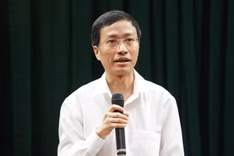 GS, TS Phan Trọng Lân, Cục trưởng Cục Y tế dự phòng, Bộ Y tế thông tin tại buổi cung cấp thông tin cho báo chí. 
