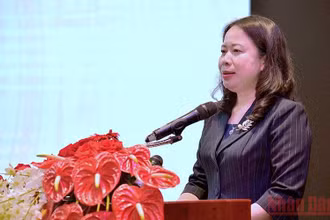 Phó chủ tịch nước Võ Thị Ánh Xuân phát biểu chỉ đạo tại hội nghị tổng kết cụm thi đua các tỉnh Tây Nam bộ.