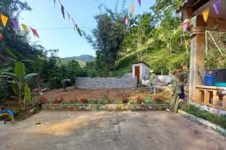 Các đơn vị đo diện tích, chuẩn bị xây dựng “Bếp ăn yêu thương” tại điểm bản A Má I, xã Lóng Sập.