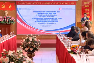 Chủ tịch Hội Hữu nghị Việt Nam-Cuba Vũ Hải Hà phát biểu ý kiến tại sự kiện.