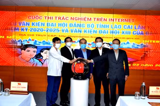 Khai trương phần mềm thi trắc nghiệm về Nghị quyết Đại hội Đảng ở tỉnh Lào Cai.