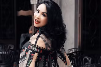 Ca sĩ Thanh Lam “Hẹn yêu”