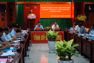 Quang cảnh buổi làm việc của Bộ NN-PTNT với lãnh đạo tỉnh Sóc Trăng.