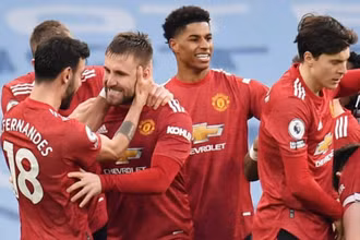 Các cầu thủ Man United chơi xuất sắc, thắng xứng đáng Man City 2-0.