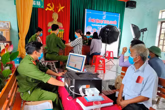 Tính đến ngày 16-3, tỉnh Hà Tĩnh đã hoàn thiện hơn 60.000 hồ sơ cấp CCCD.