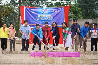 Khởi công công trình "Nhà nội trú cho em" tại xã Nậm Ban (huyện Mèo Vạc).