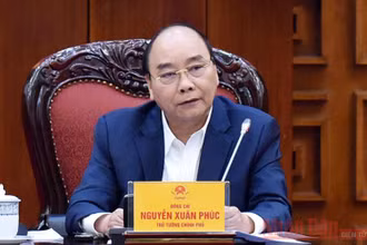 Thủ tướng Nguyễn Xuân Phúc chủ trì cuộc họp. (Ảnh: TRẦN HẢI)