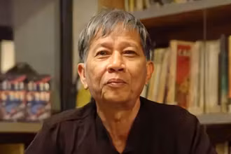 Nhà văn Nguyễn Huy Thiệp. Ảnh: Nhã Nam.