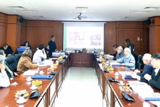 Quang cảnh buổi nghiệm thu đề tài.