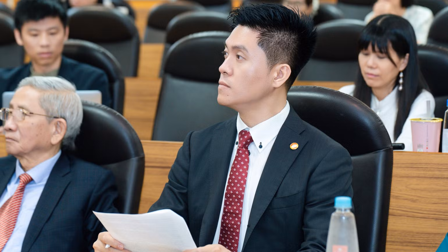 ban-to-chuc-ong-nguyen-duy-anh-uy-vien-ub-tw-mttq-viet-nam-tong-thu-ky-mang-luoi-giang-day-tieng-viet-van-hoa-viet-nam-toan-cau-213.jpg