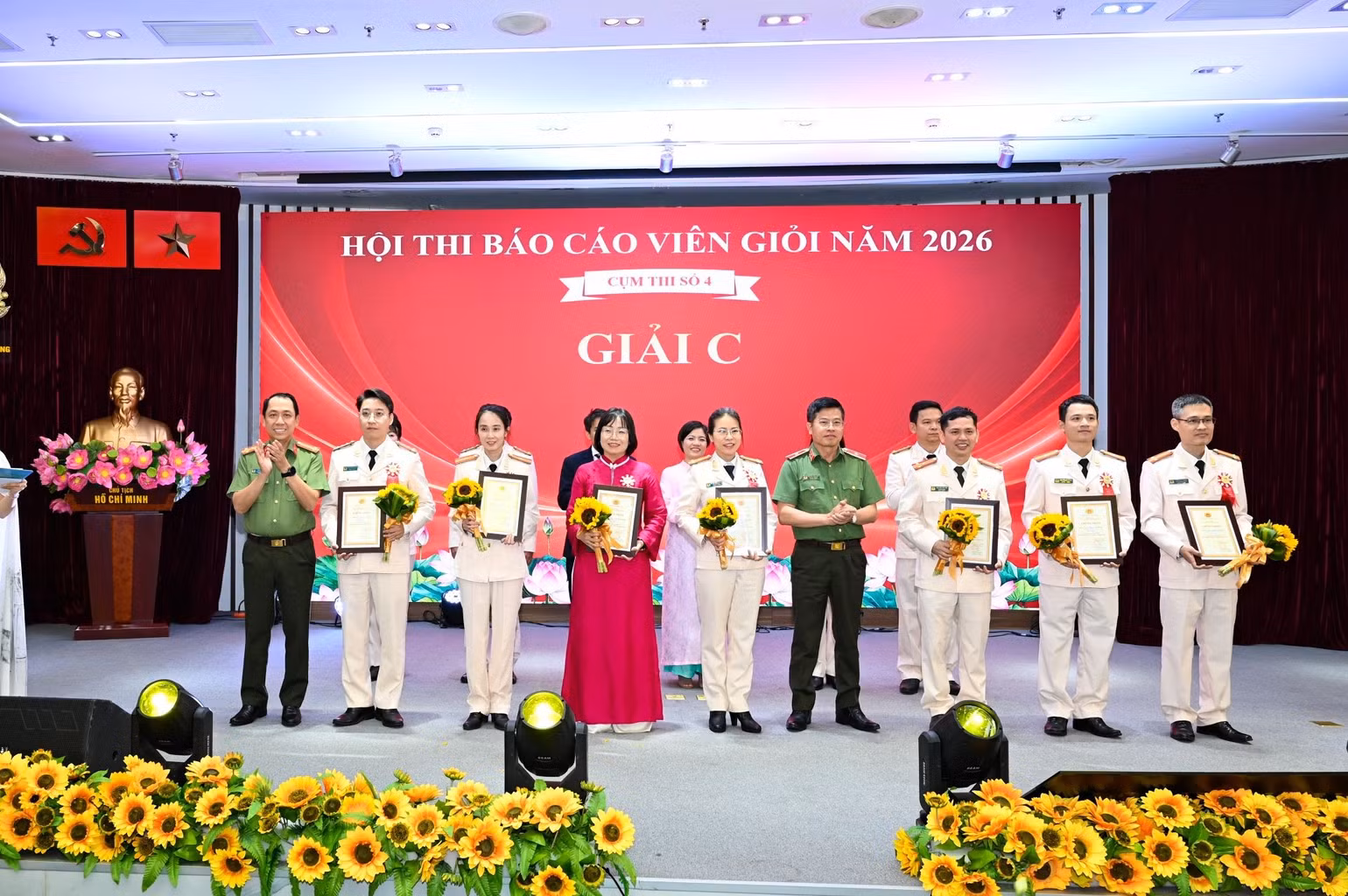 hoi-thi-5.jpg