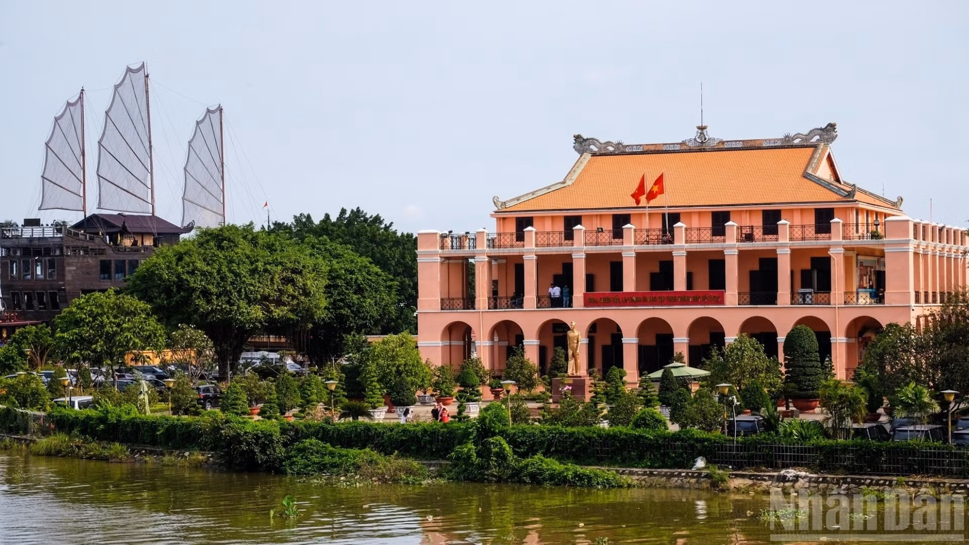 Khu vực Bến Nhà Rồng, Thành phố Hồ Chí Minh sẽ được xây dựng lại, to đẹp hơn. 