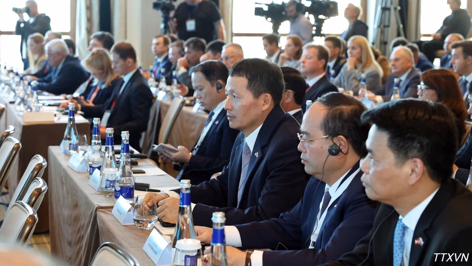 vna-potal-tong-bi-thu-chu-tich-nuoc-to-lam-du-dien-dan-khoa-hoc-va-cong-nghe-viet-nam-lien-bang-nga-8123.jpg