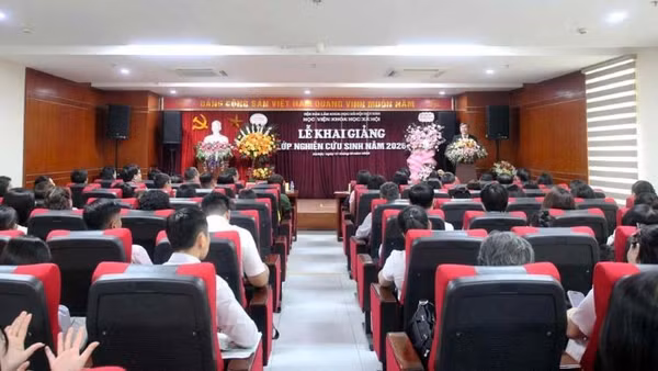 Toàn cảnh buổi lễ Khai giảng. (Ảnh: HV)