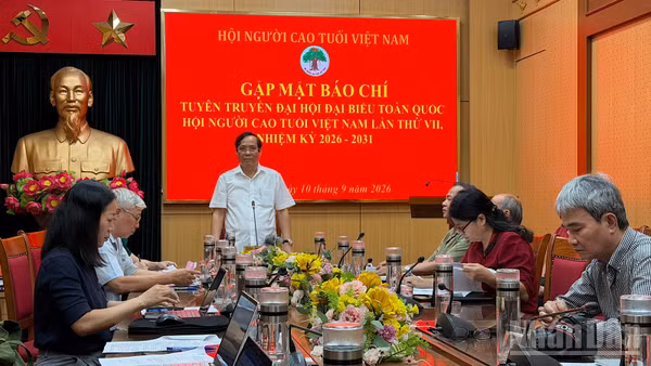Hội Người cao tuổi Việt Nam tổ chức họp báo thông tin tuyên truyền về Đại hội. (Ảnh: NHẬT ANH)
