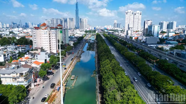 Dự án cải tạo rạch Đá Đỏ đang dần về đích.