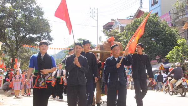 Trong dịp này sẽ có nhiều hoạt động biểu diễn dân ca, dân vũ, dân nhạc của các dân tộc H’Mông, Dao, Thái, Mường. (Ảnh: QUỐC TUẤN)