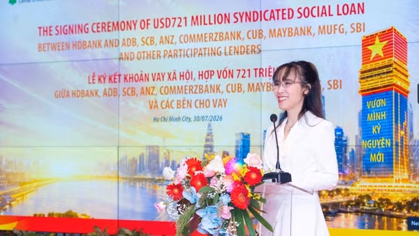 Anh hùng Lao động, Tiến sĩ Nguyễn Thị Phương Thảo nhấn mạnh, khoản vay xã hội hợp vốn 721 triệu USD không chỉ là một giao dịch tài chính, mà còn mở ra nguồn lực mới cho các mục tiêu phát triển bền vững và tài chính toàn diện tại Việt Nam.