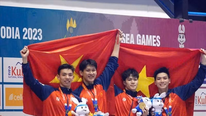 Đội tuyển bơi Việt Nam tại SEA Games 32. (Ảnh: DUY NAM)