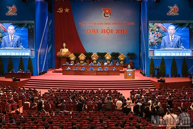 Toàn cảnh phiên trọng thể Đại hội đại biểu toàn quốc Đoàn Thanh niên Cộng sản Hồ Chí Minh lần thứ XIII.
